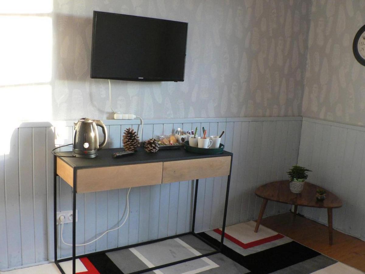 Le Galaveyson Bed & Breakfast Le Grand-Serre ภายนอก รูปภาพ
